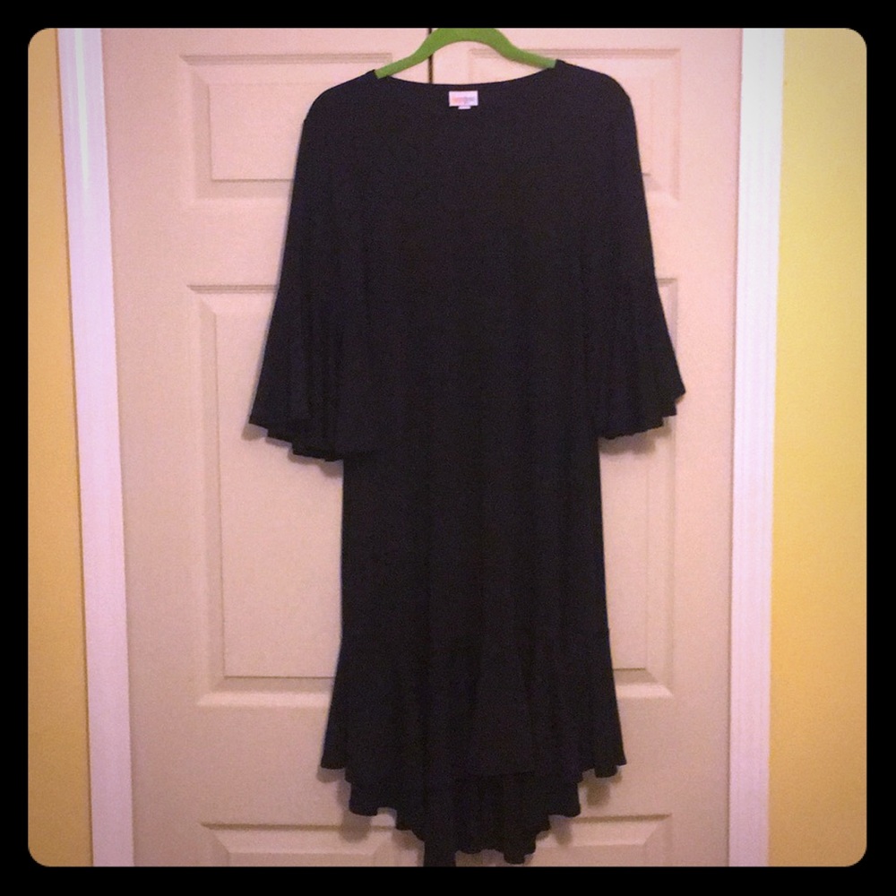 Lularoe Maurine Black Large